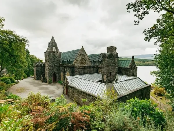 Oban, Glencoe, Highland Lochs & Castles Tour